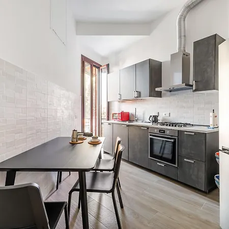 Charming Hideaway In - X4