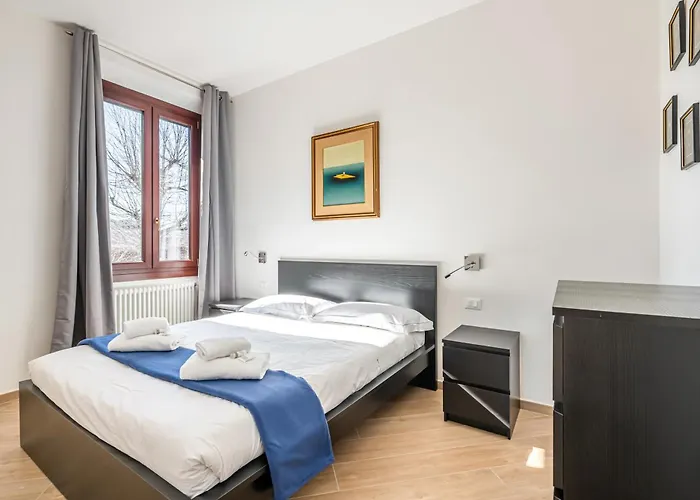 Apartment Guesthost - Charming Hideaway In - X4 Florenz